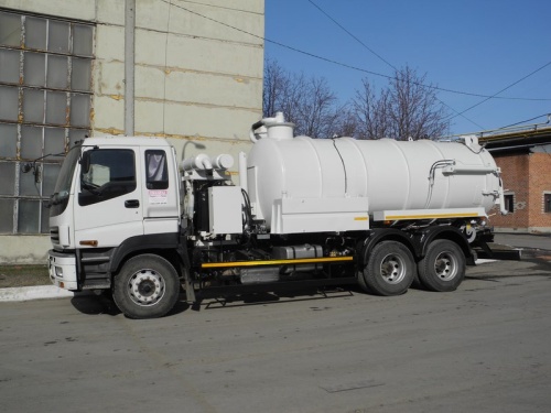 Аренда ассенизаторской машины ISUZU АКНС-14